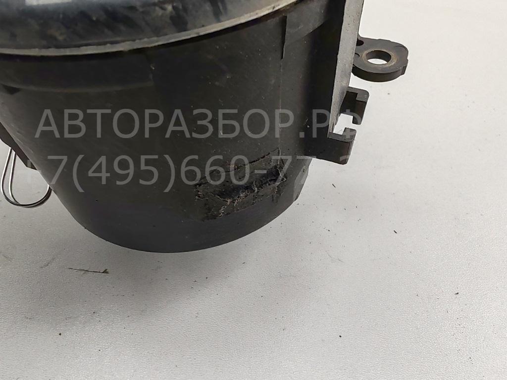 Фара противотуманная левая