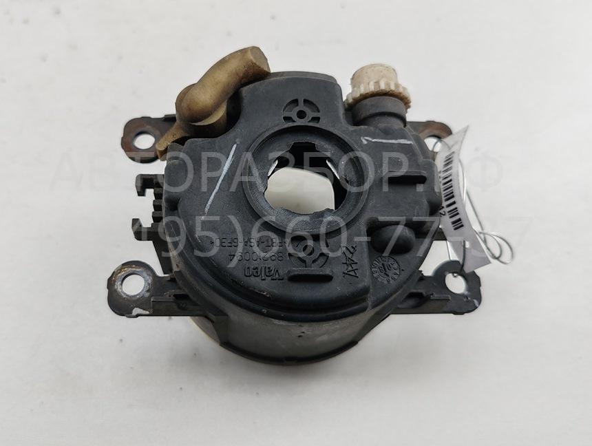 Фара противотуманная правая