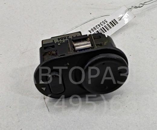 Кнопка регулировки зеркала