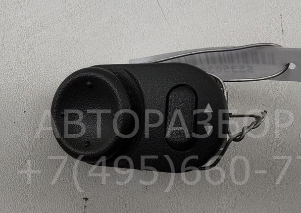 Кнопка регулировки зеркала