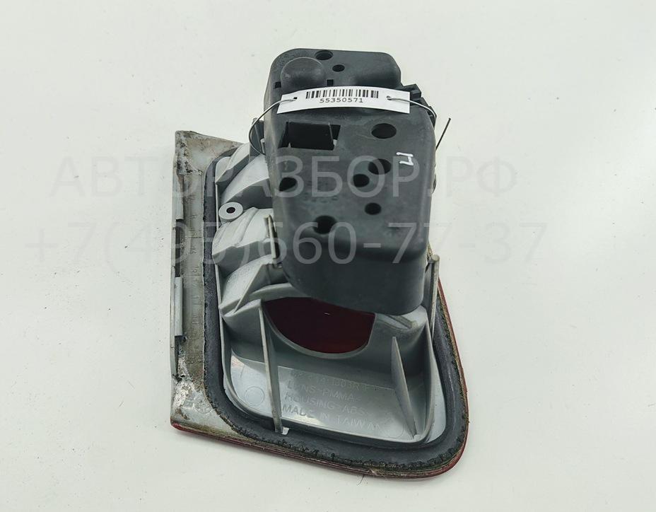 Фонарь задний внутренний правый