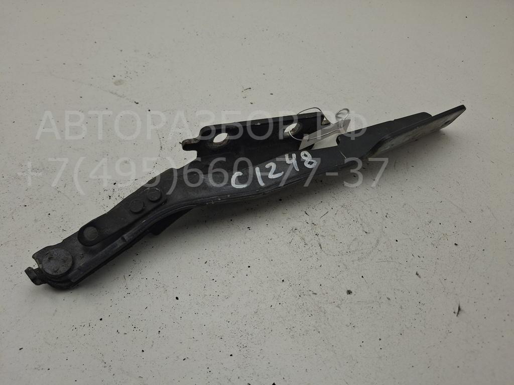 Петля капота правая