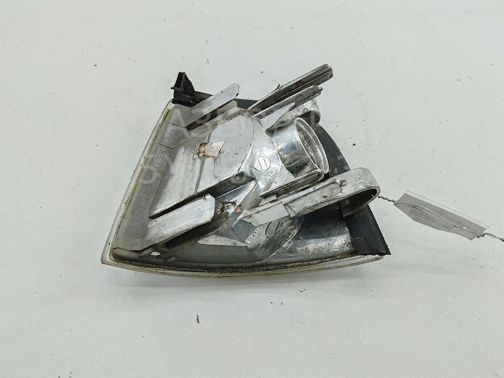 Указатель поворота левый