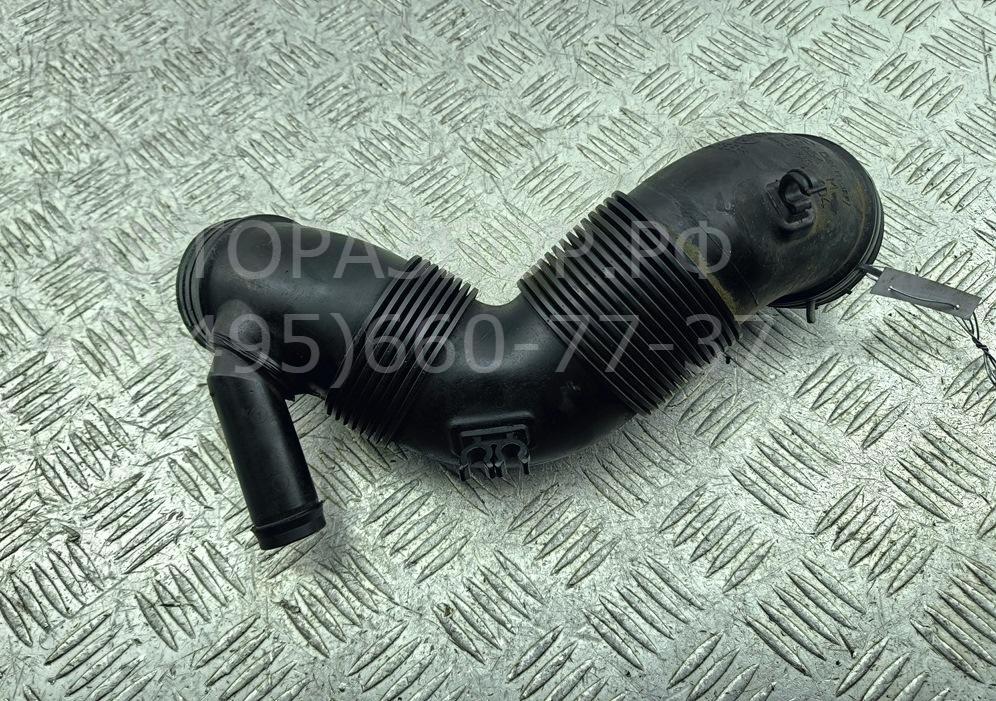 Патрубок воздушного фильтра
