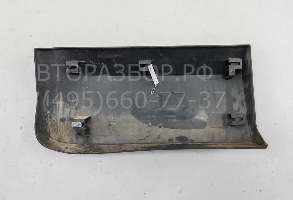 Накладка двери задней правой