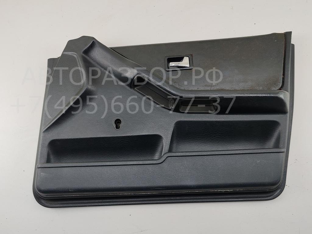 Обшивка двери передней правой