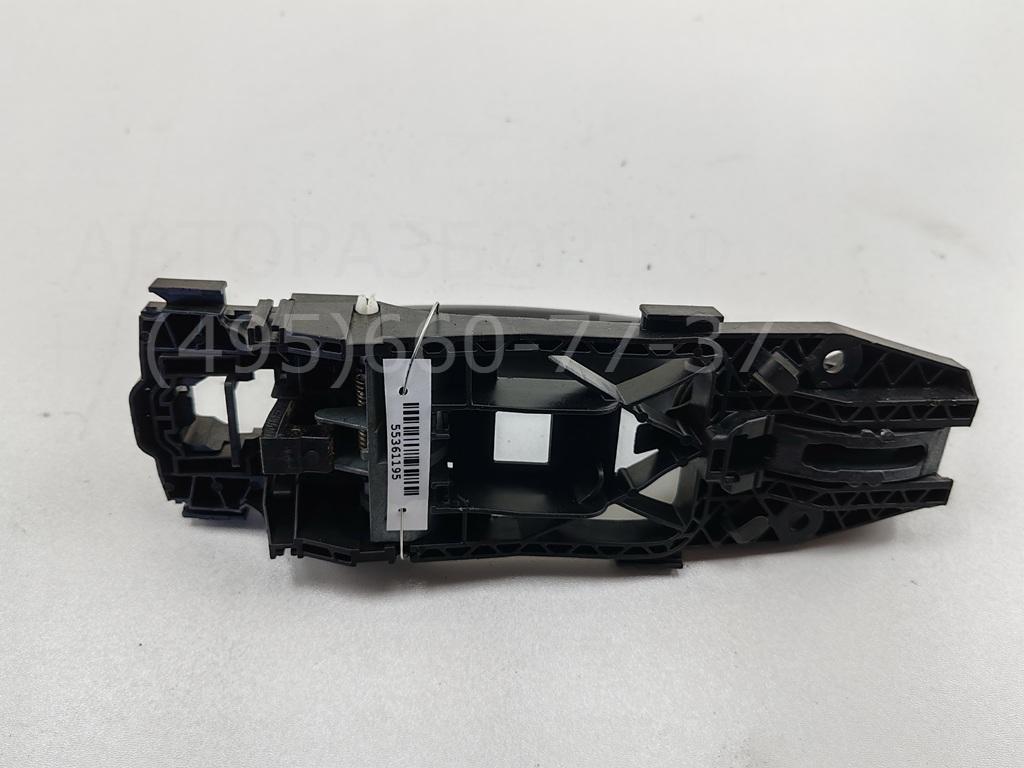 Ручка двери передней наружная правая