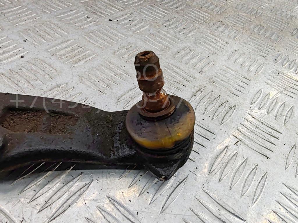 Рычаг передний правый