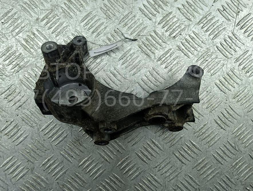 Кронштейн генератора