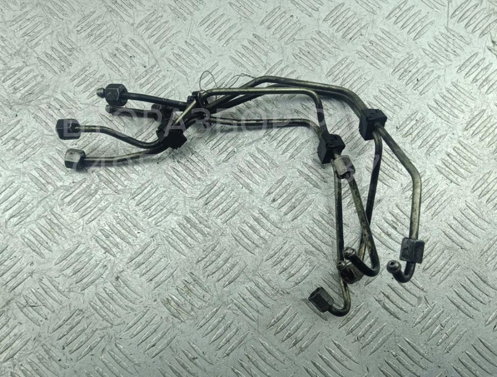 Трубка топливная