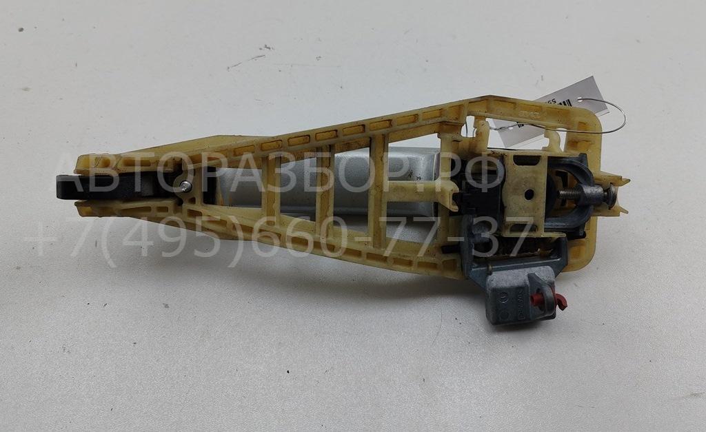 Ручка двери задней наружная левая