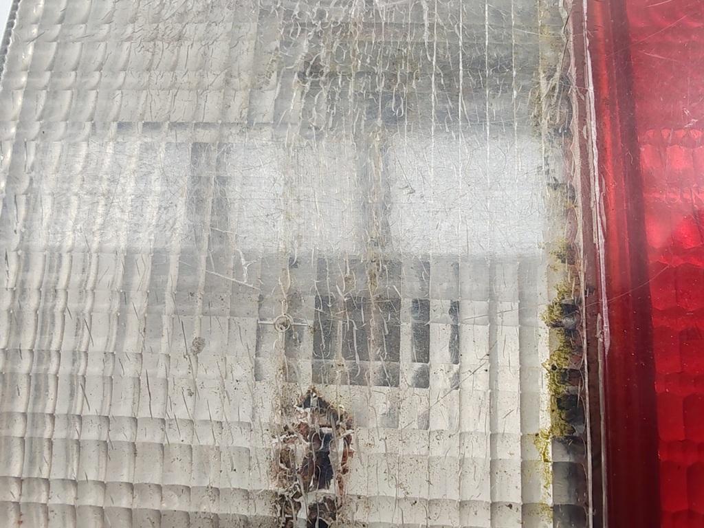 Фонарь задний внутренний правый