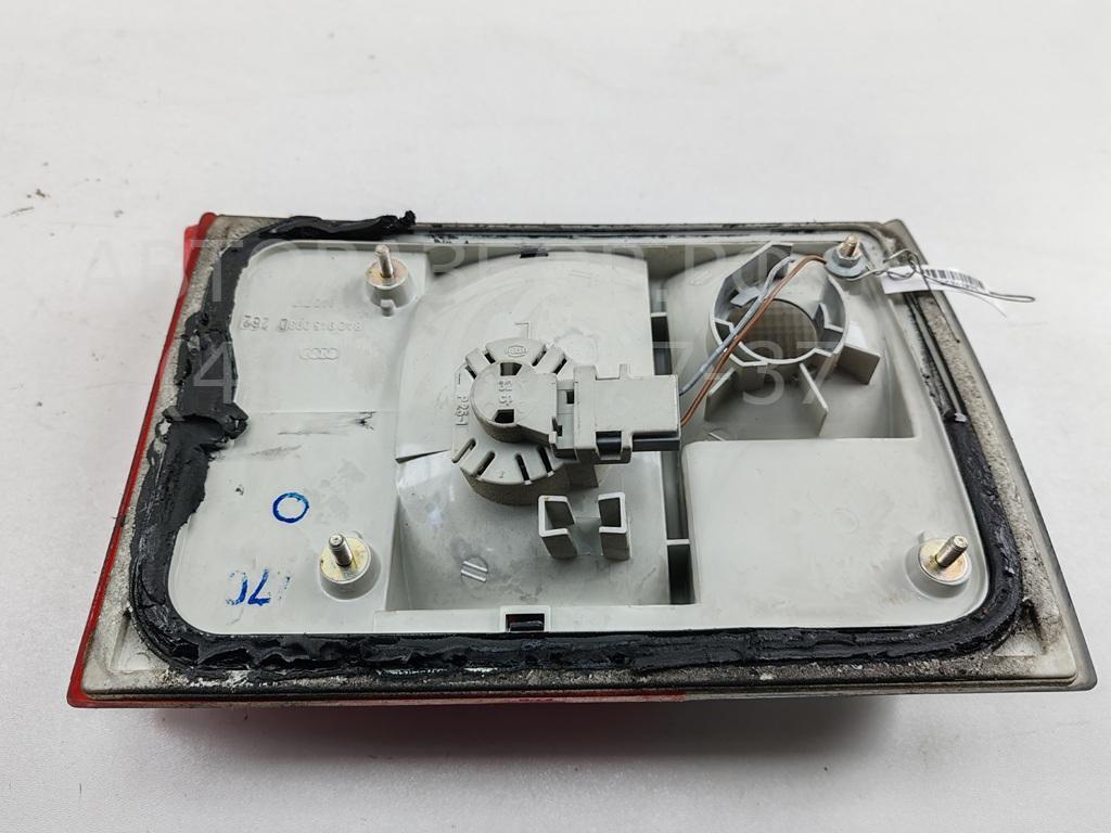 Фонарь задний внутренний левый