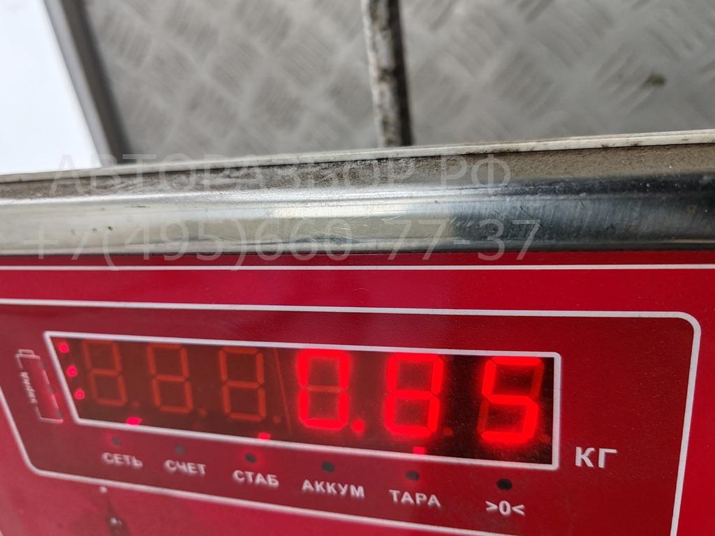 Кронштейн фар правый