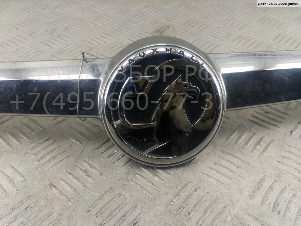 Накладка крышки багажника