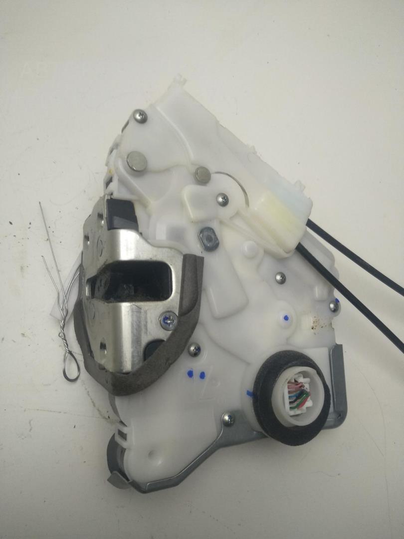 Трос открывания двери