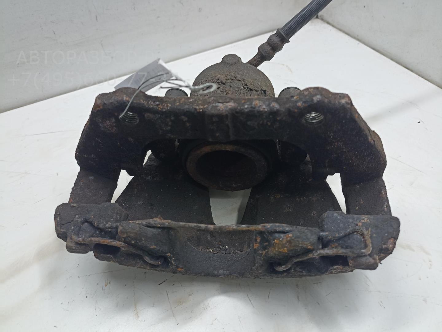 Скоба суппорта переднего