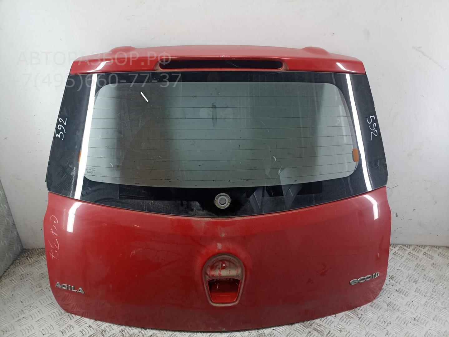 Стекло заднее