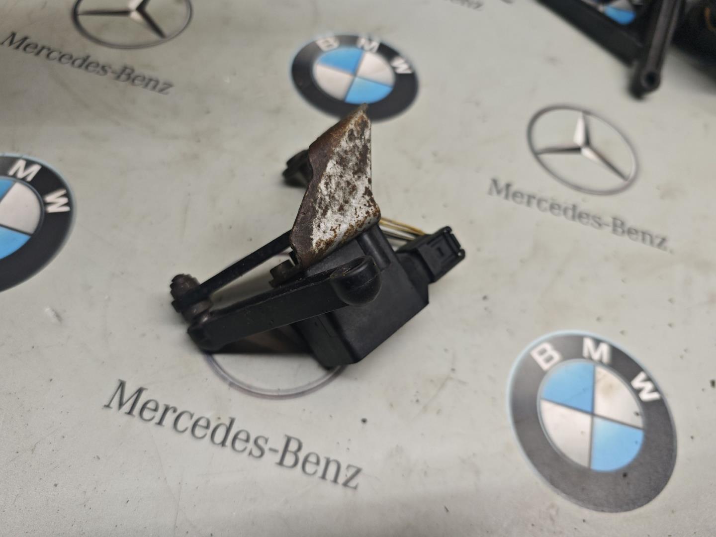 AP-0016027079 AP-0016027079