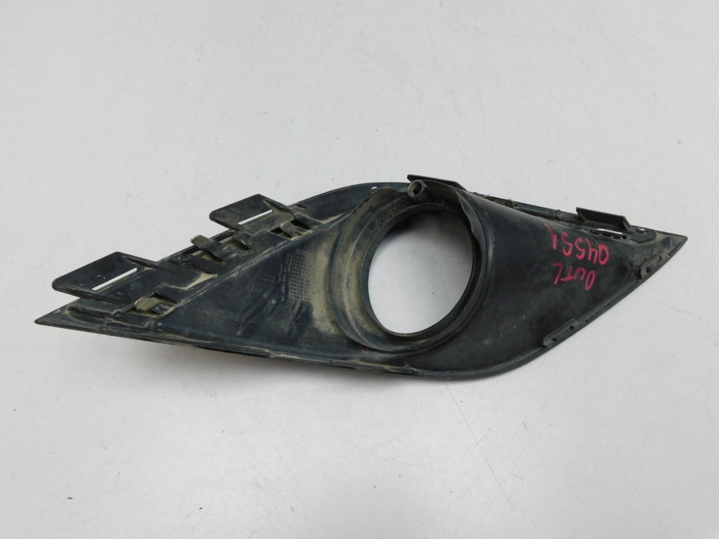 Решетка в бампер левая