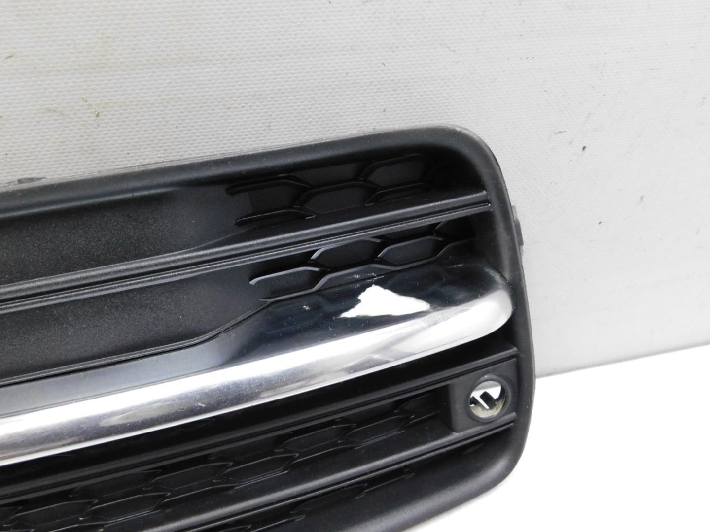 Решетка в бампер левая