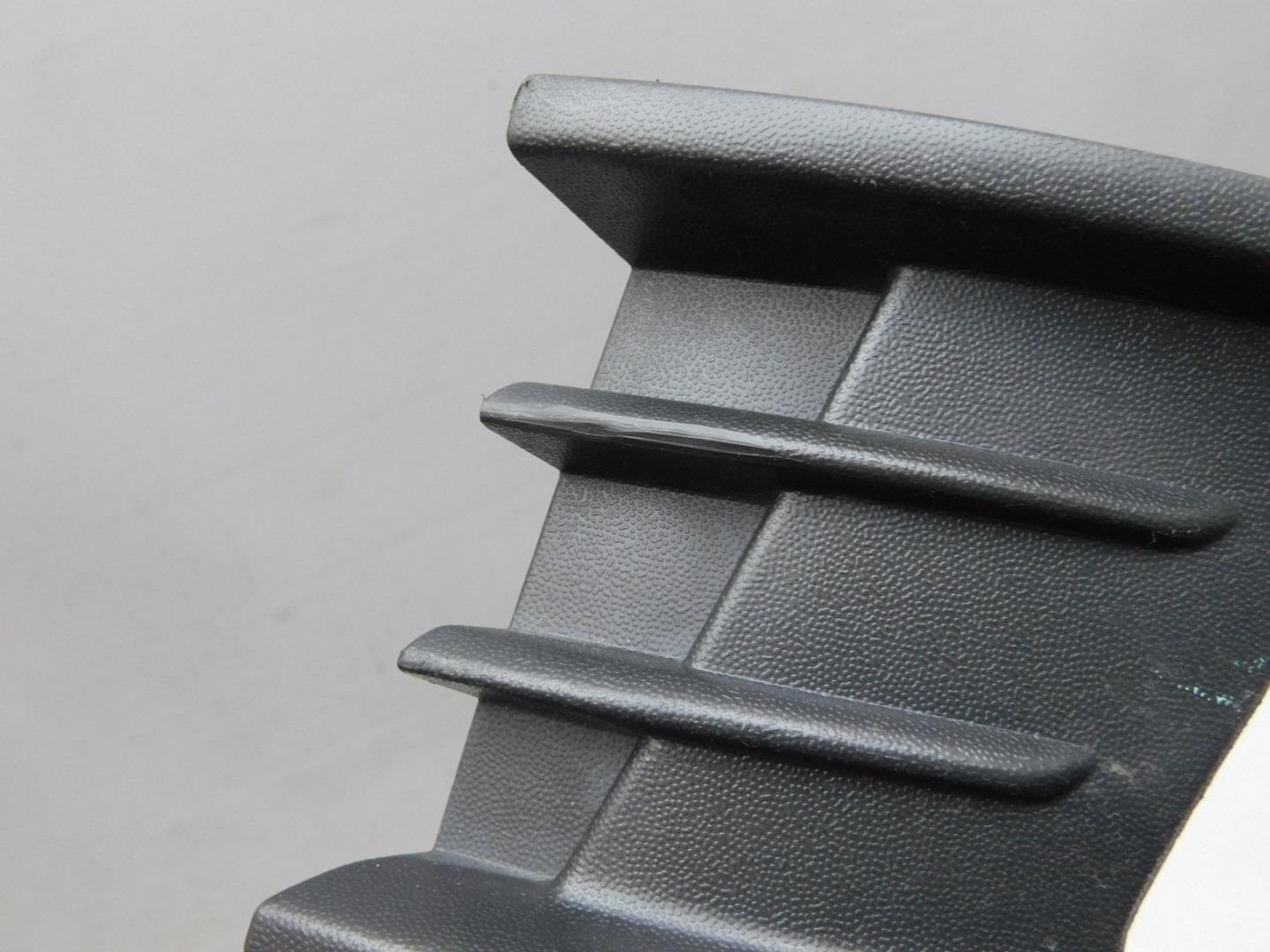 Решетка в бампер левая