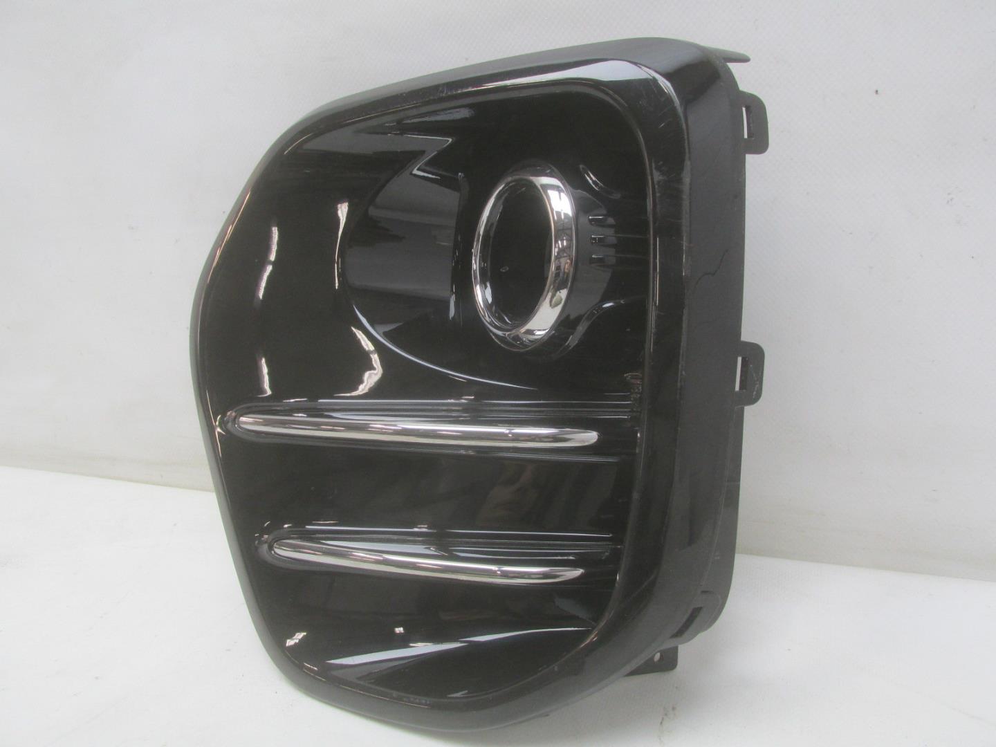 Решетка в бампер левая