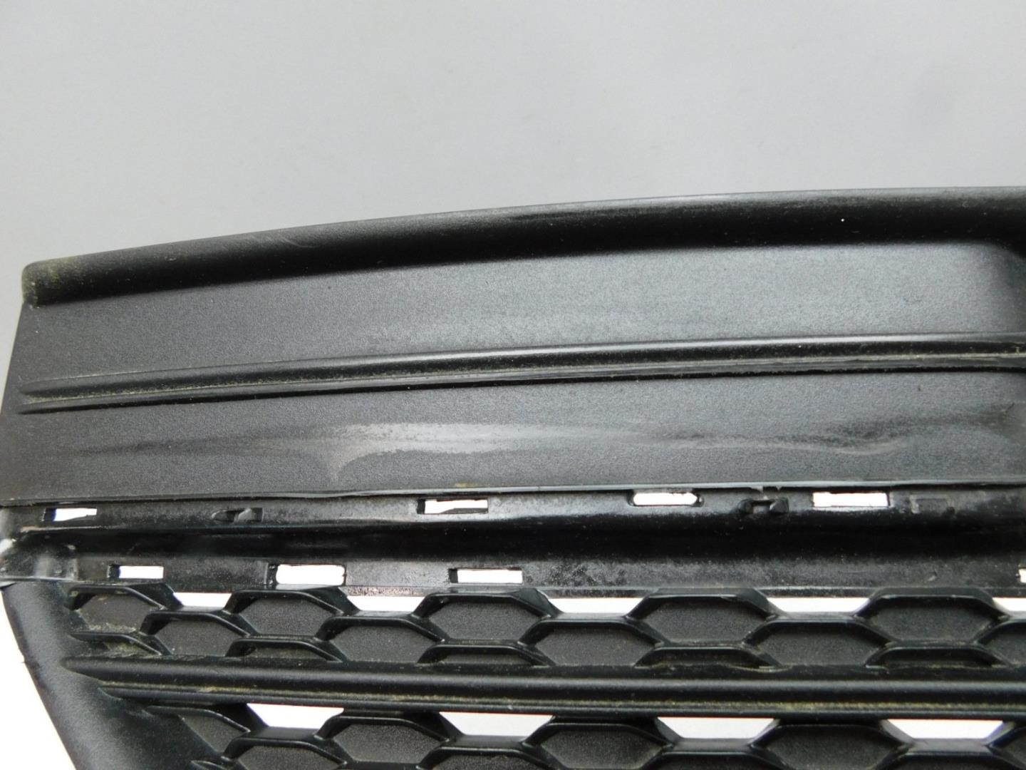 Решетка в бампер левая