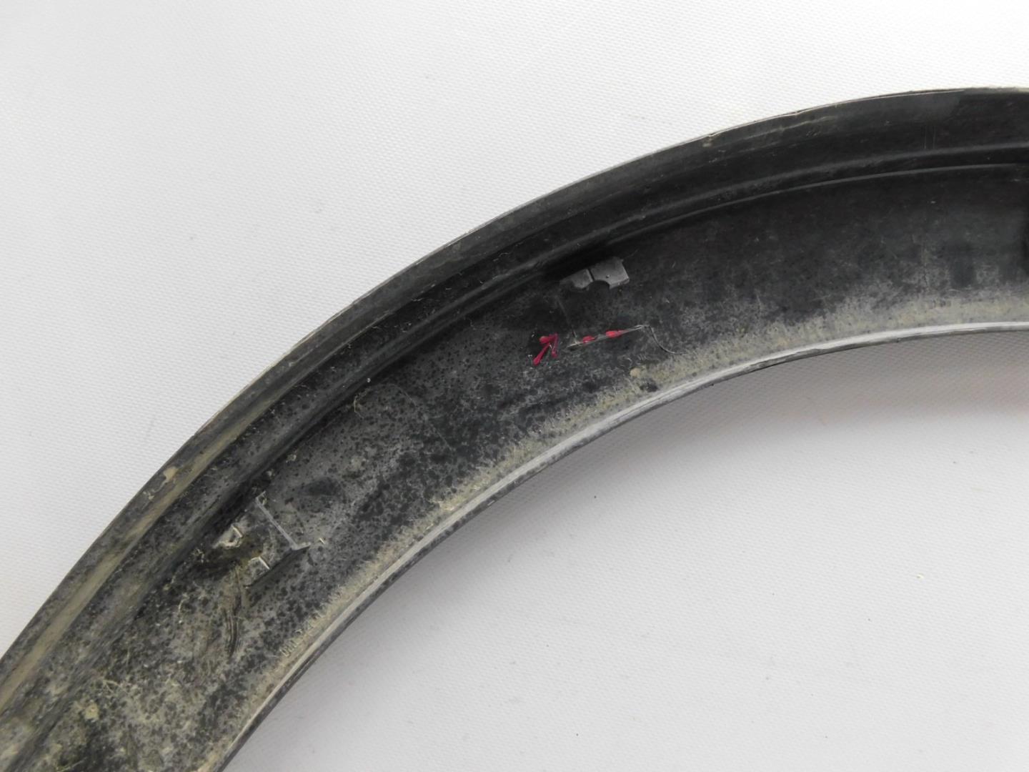 Накладка заднего крыла правого