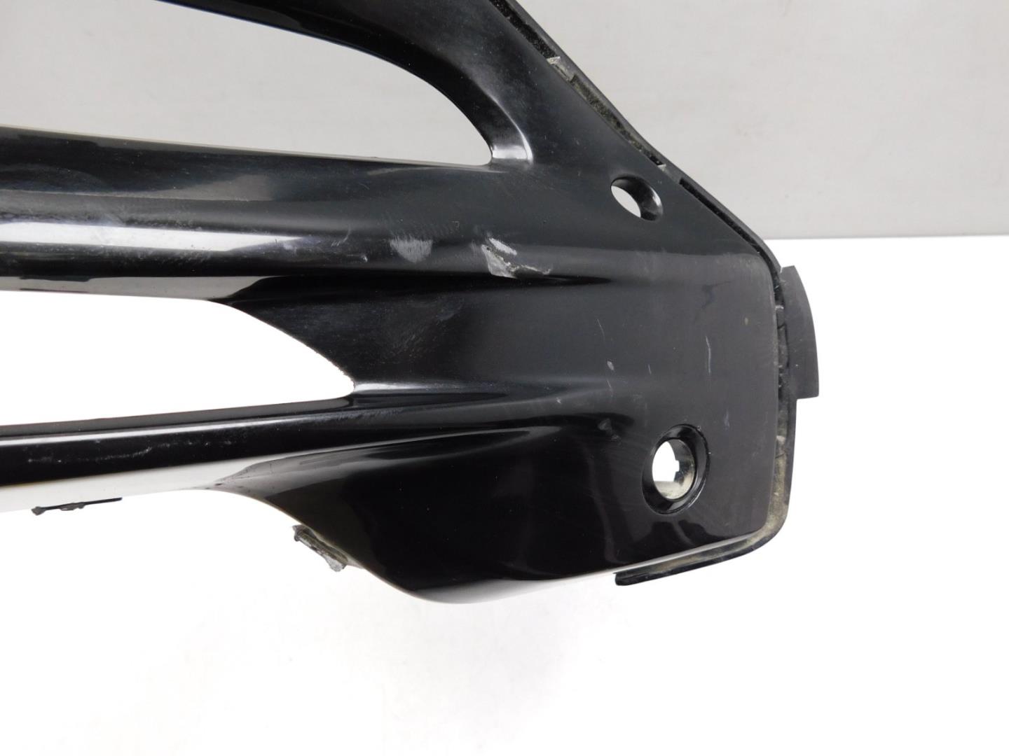 Решетка в бампер правая