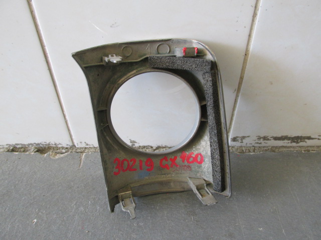 Решетка в бампер правая