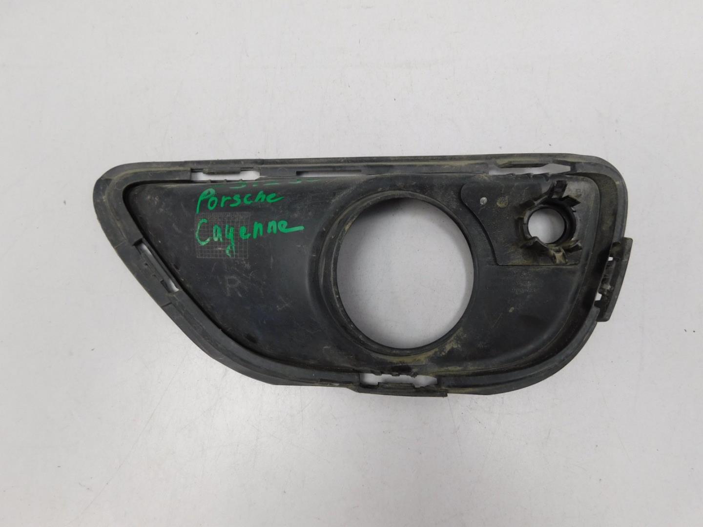 Решетка в бампер правая