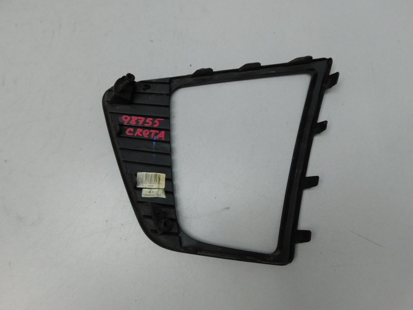 Решетка в бампер правая