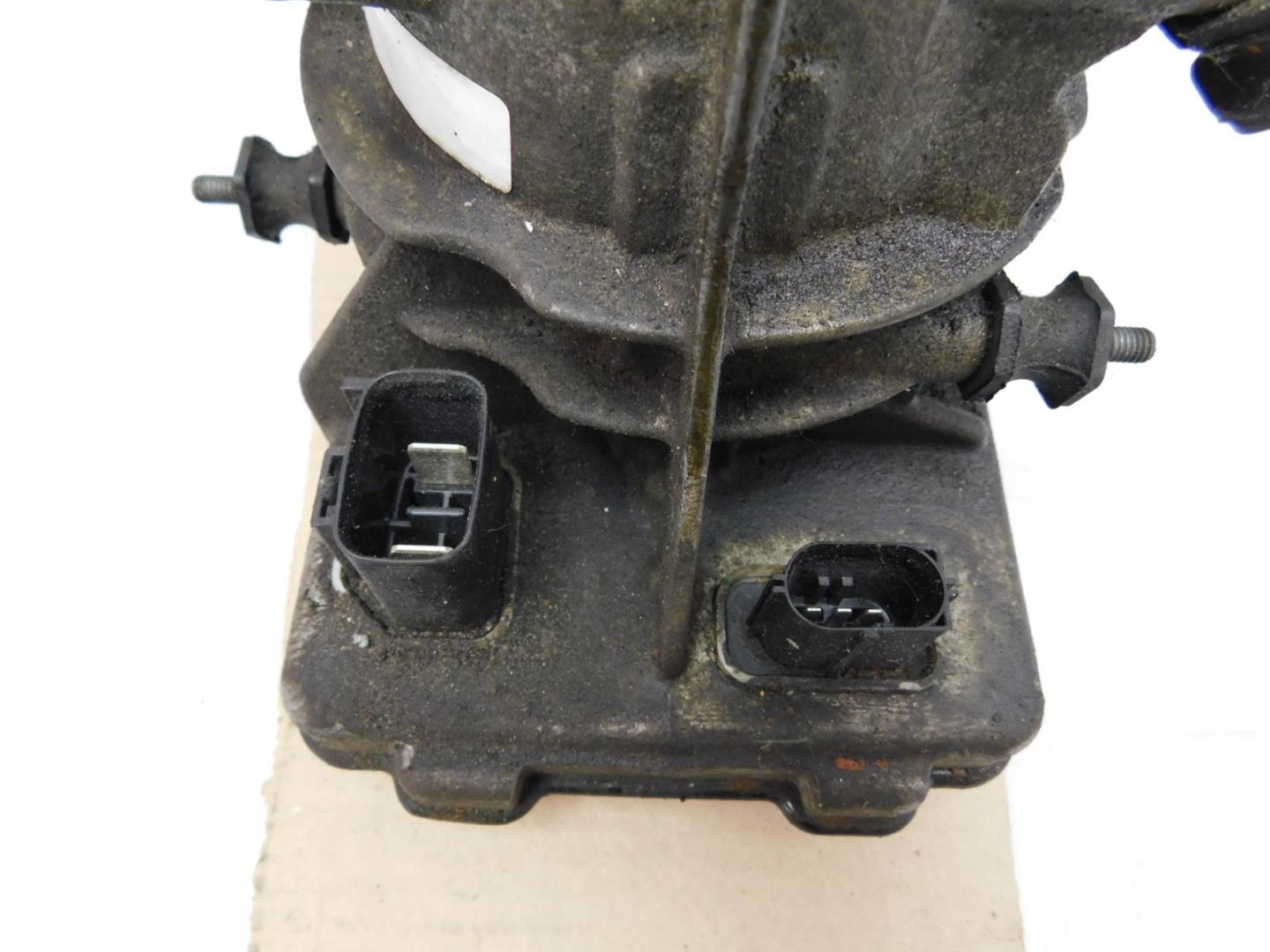 Насос ГУР (гидроусилитель руля)