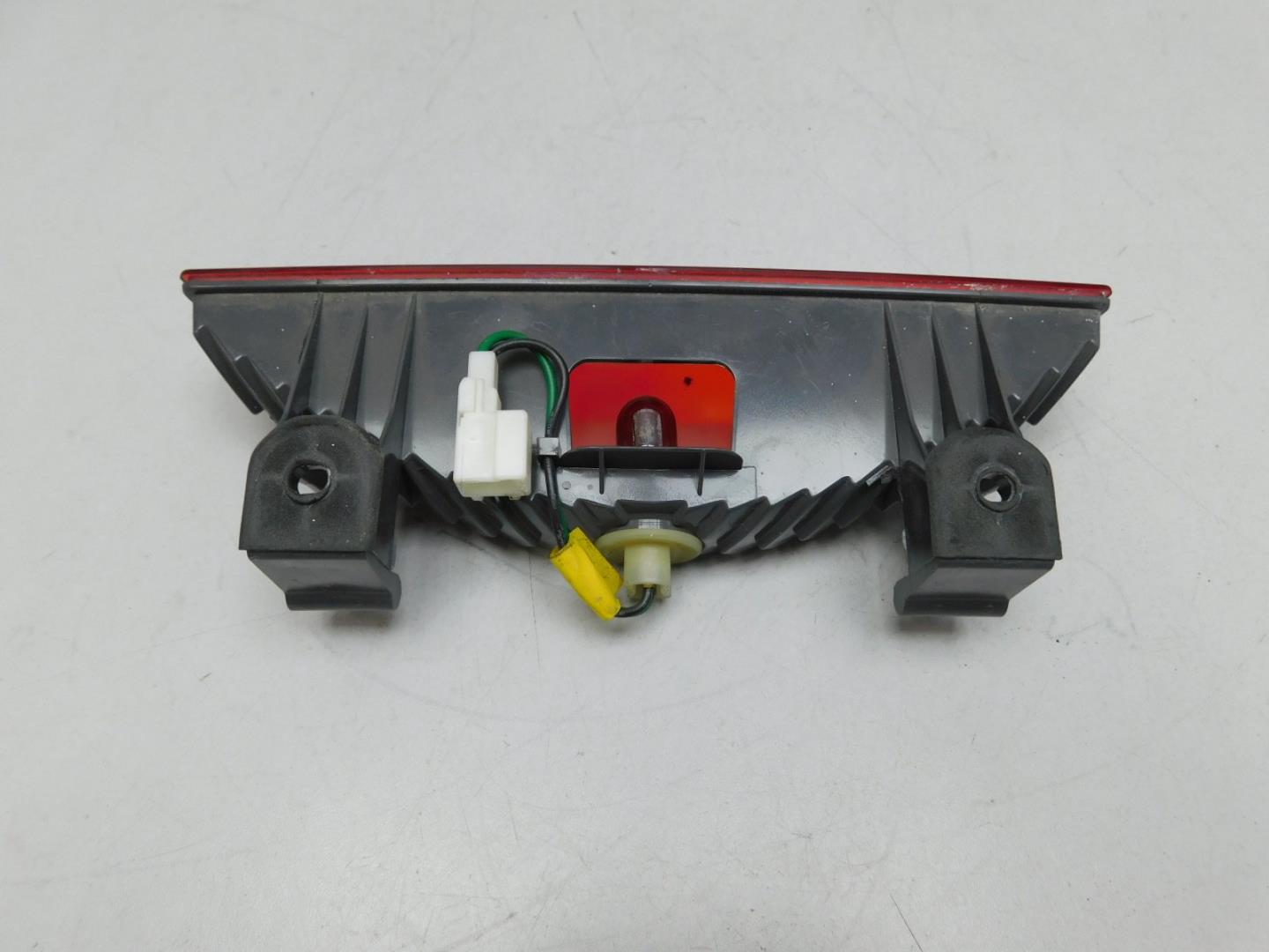 Фонарь задний (стоп сигнал)