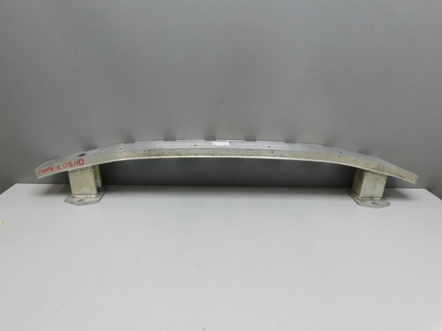 Усилитель заднего бампера