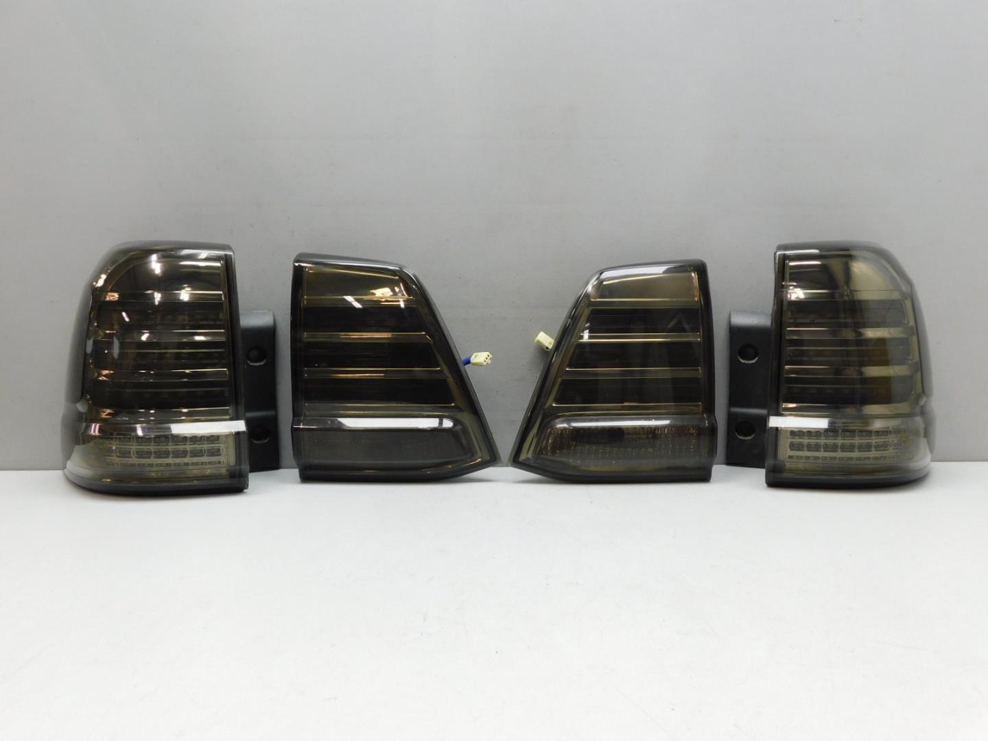 Фонари задние (комплект)