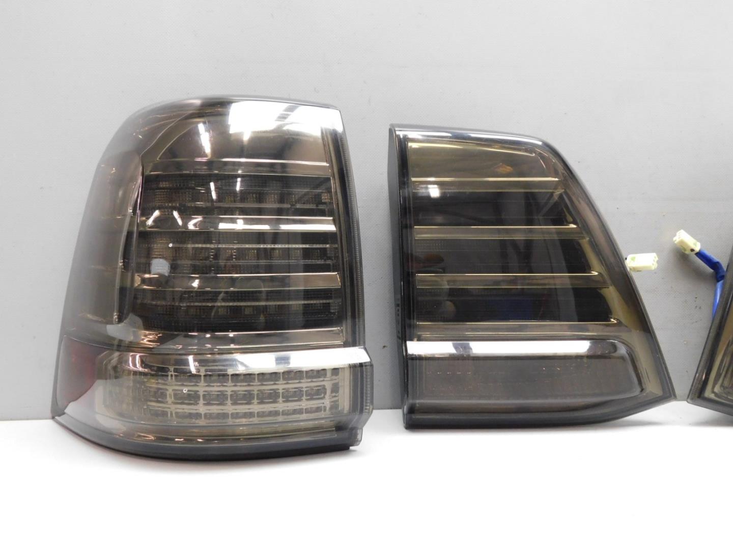 Фонари задние (комплект)