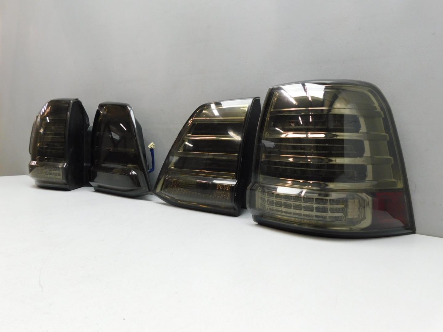 Фонари задние (комплект)