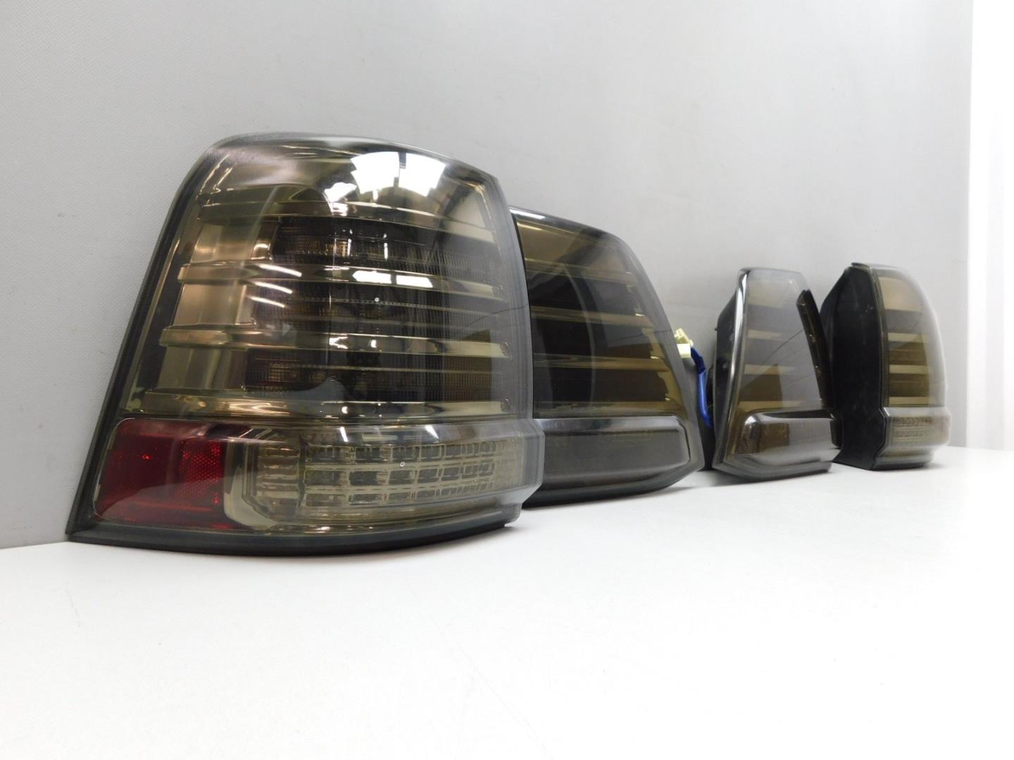 Фонари задние (комплект)