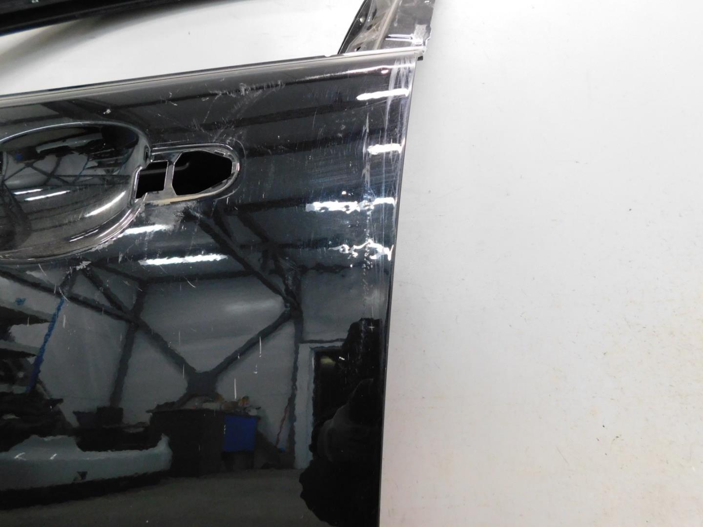 Дверь передняя левая