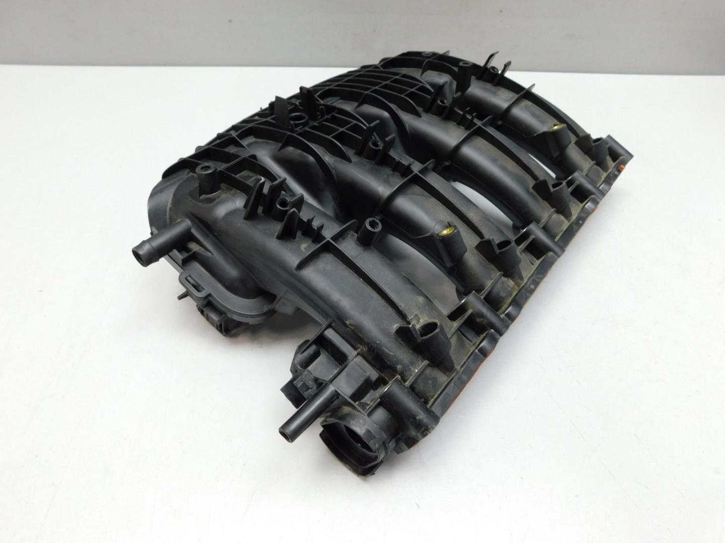 Коллектор впускной