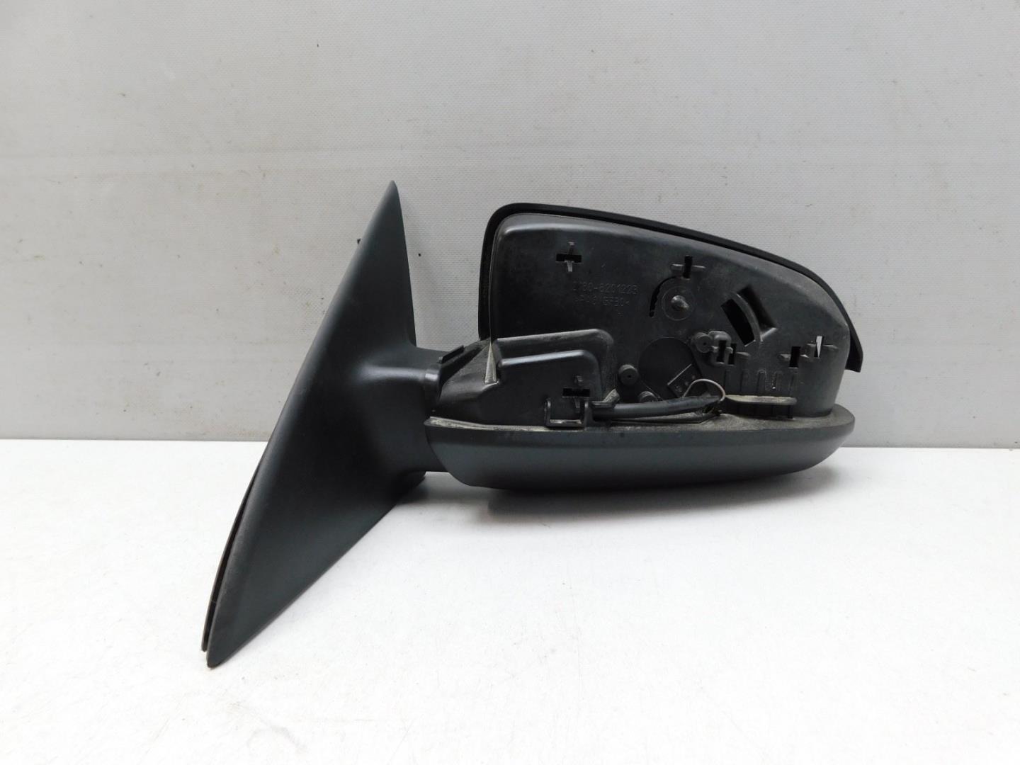 Зеркало левое электрическое