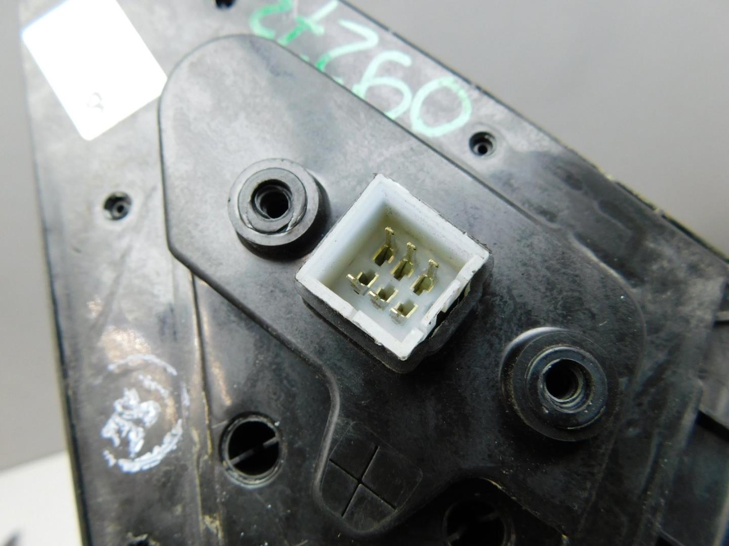 Зеркало левое электрическое