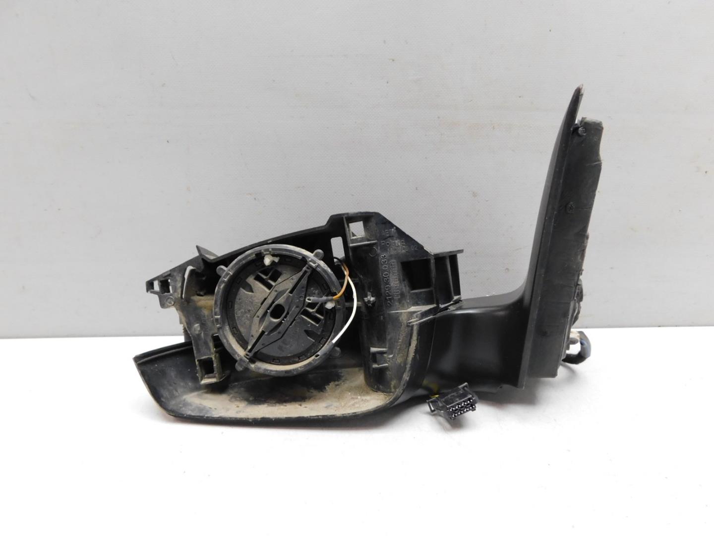 Зеркало левое электрическое