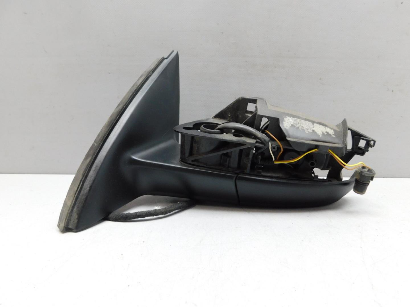 Зеркало левое электрическое