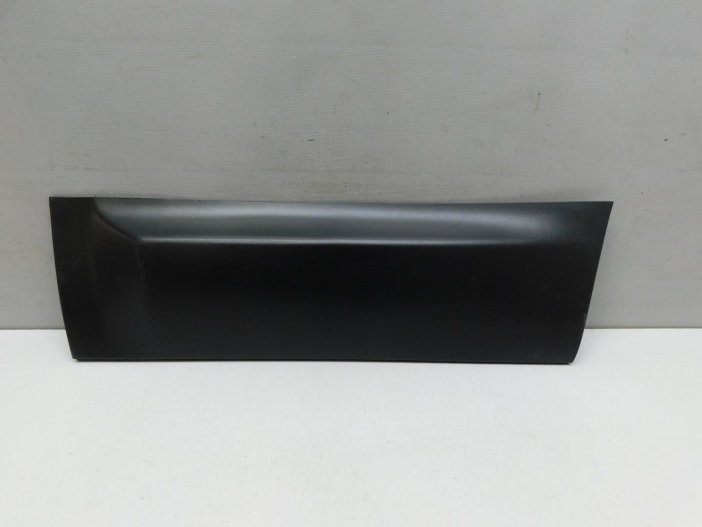 Накладка двери задней левой