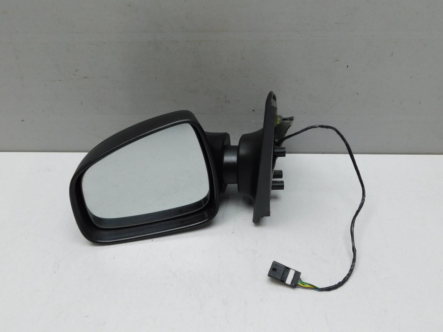 Зеркало левое электрическое