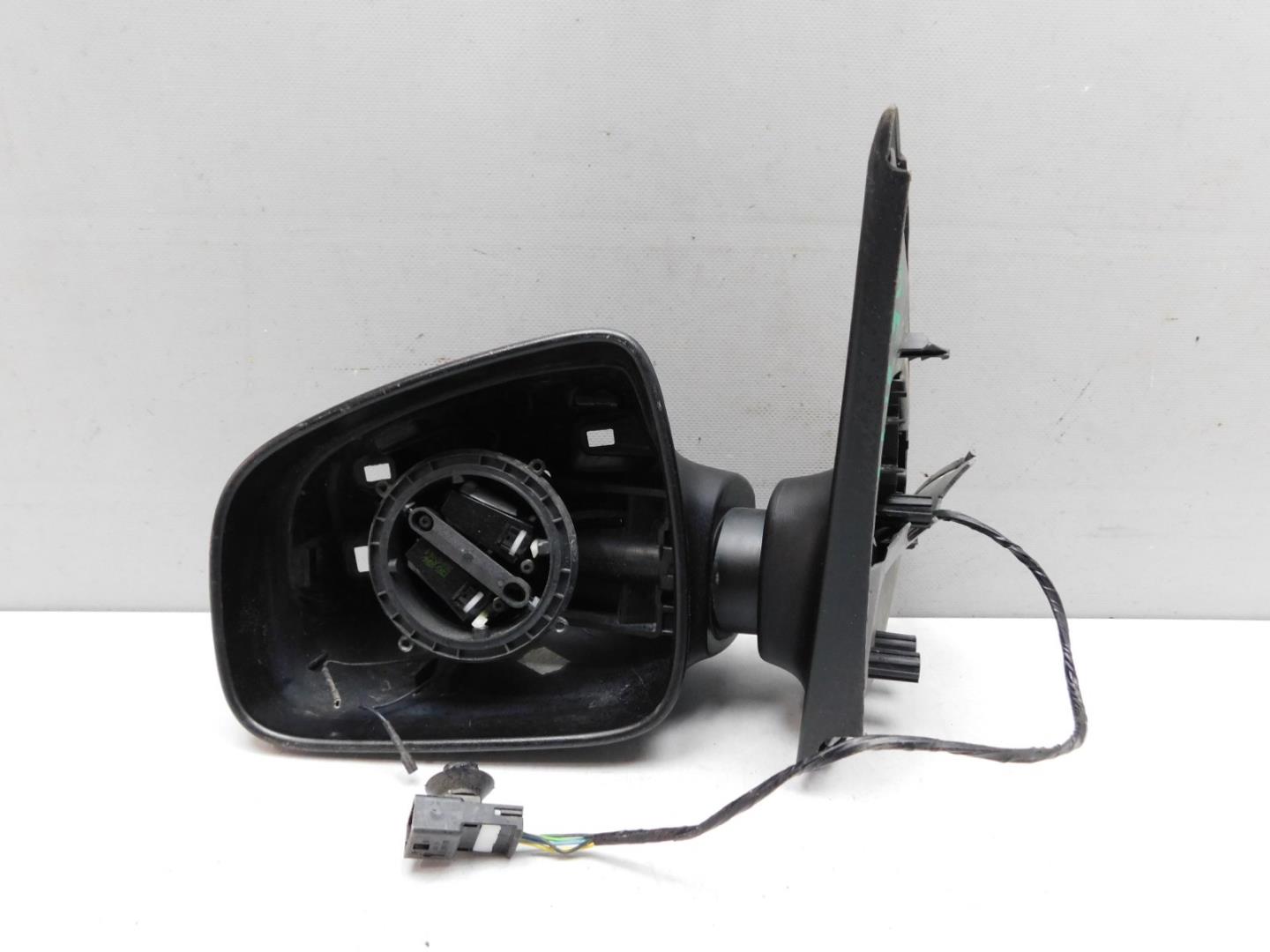 Зеркало левое электрическое