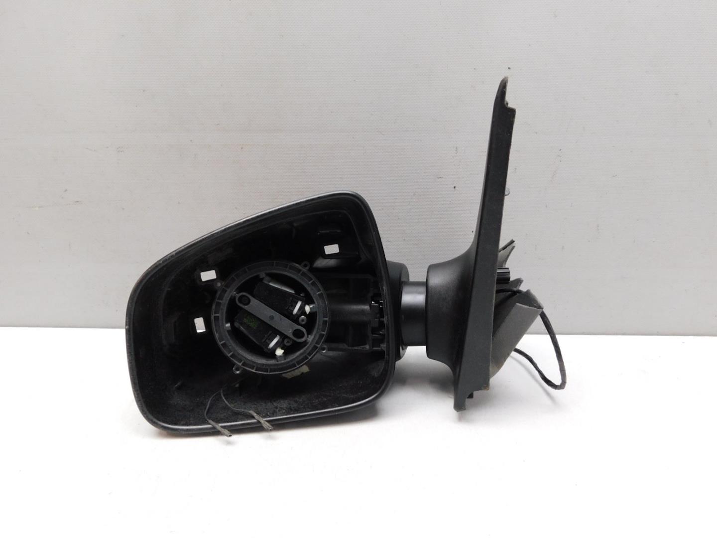 Зеркало левое электрическое